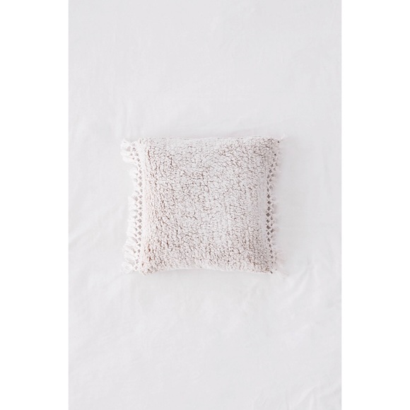 Urban Outfitters Cara Amped Fleece Fringed Throw Pillow - Picture 3 of 6